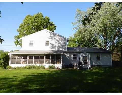 8 Williams St, Easthampton, MA 01027 photo 4