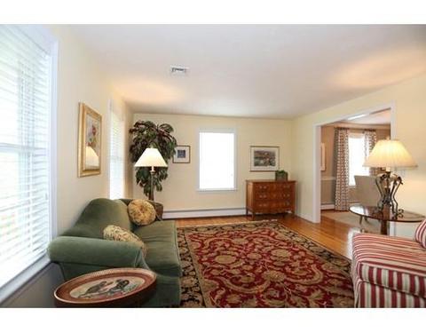 167 Parker St, Maynard, MA 01754 photo 3