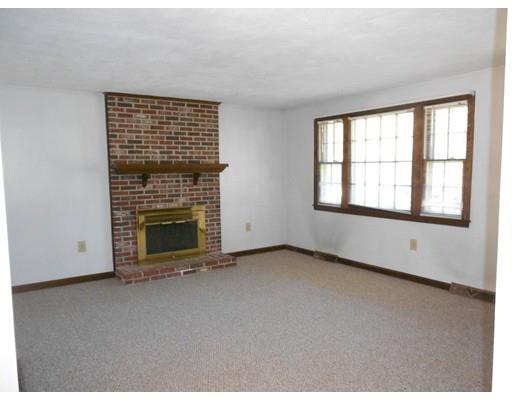 9 Chestnut Dr, Townsend, MA 01469 photo 6