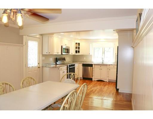 13 Spruce Rd, Reading, MA 01867 photo 7