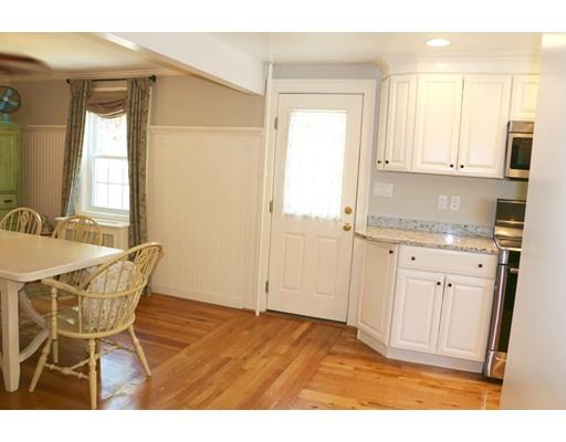 13 Spruce Rd, Reading, MA 01867 photo 11