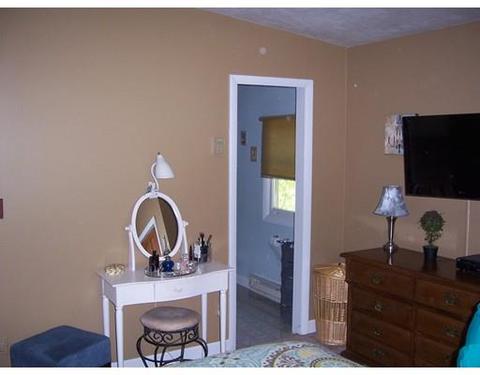 111 Douglas Rd, Webster, MA 01570 photo 23