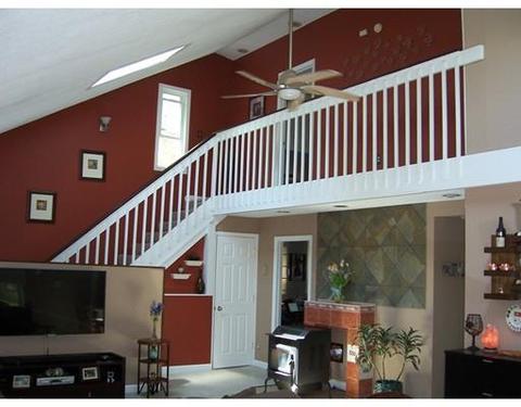 111 Douglas Rd, Webster, MA 01570 photo 11