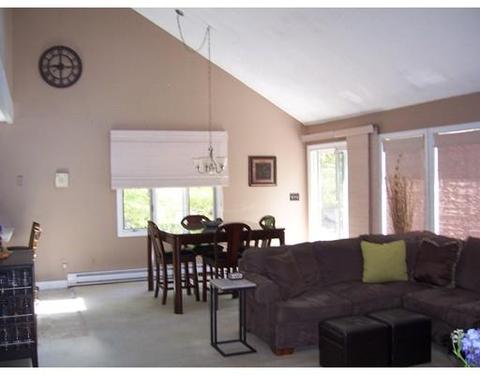 111 Douglas Rd, Webster, MA 01570 photo 9