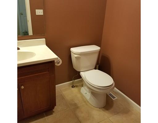 395 Kent Rd, Springfield, MA 01129 photo 9