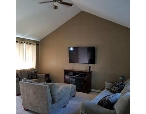 395 Kent Rd, Springfield, MA 01129 photo 4