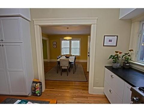 39 Longfellow Rd, Worcester, MA 01602 photo 13