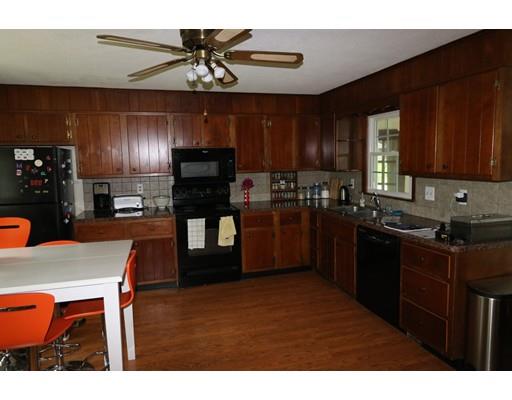 48 Westview Ter, Easthampton, MA 01027 photo 3