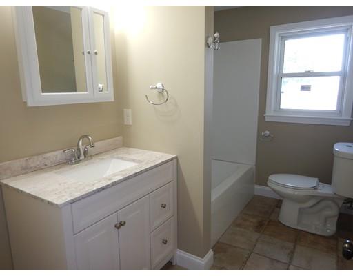 23 Frank St, Worcester, MA 01604 photo 10