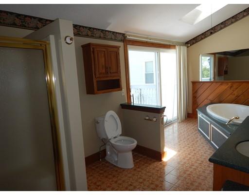23 Frank St, Worcester, MA 01604 photo 18