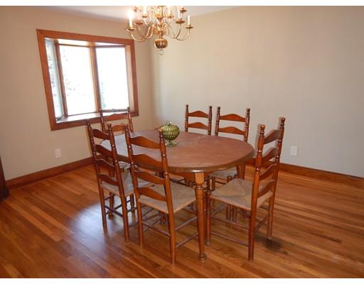 23 Frank St, Worcester, MA 01604 photo 9