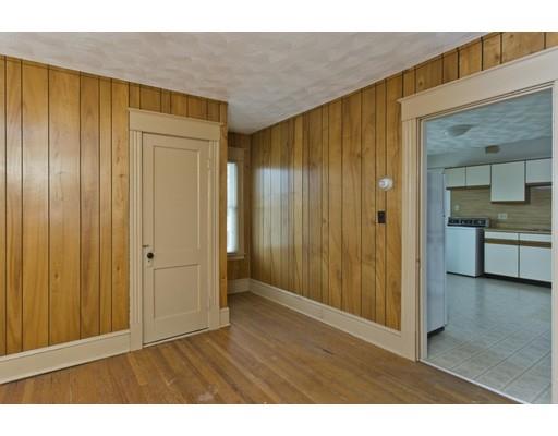 268 Parker St, Springfield, MA 01151 photo 9