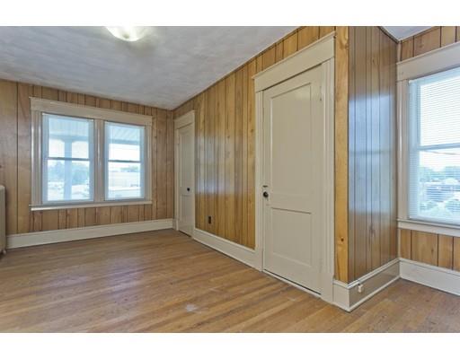 268 Parker St, Springfield, MA 01151 photo 8