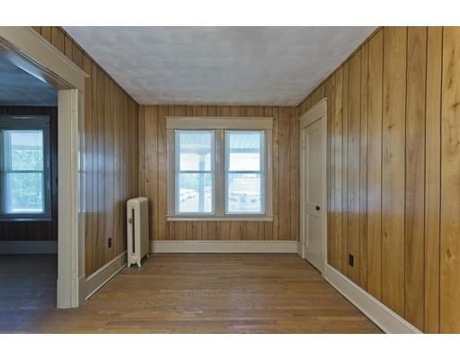 268 Parker St, Springfield, MA 01151 photo 10