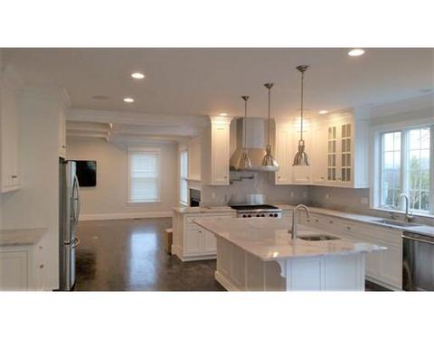 39 Centre St, Dover, MA 02030 photo 5
