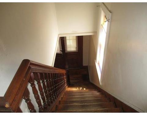 56 Cambridge St, Springfield, MA 01109 photo 23