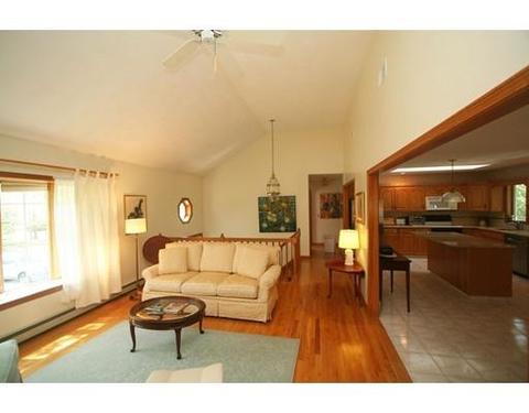 1387 Old Post Rd, Barnstable, MA 02648 photo 10