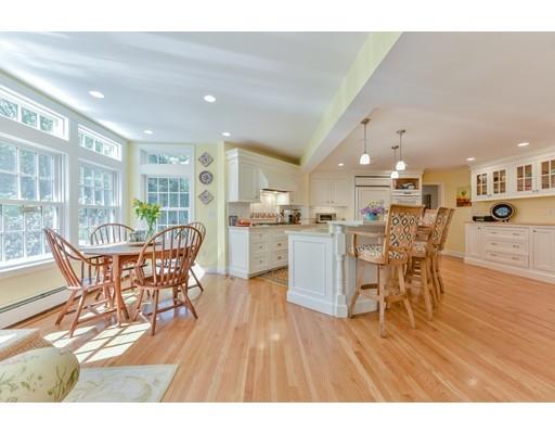 28 Denny Rd, Chestnut Hill, MA 02467 photo 7