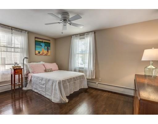 4 Sutton Ave, Salem, MA 01970 photo 16