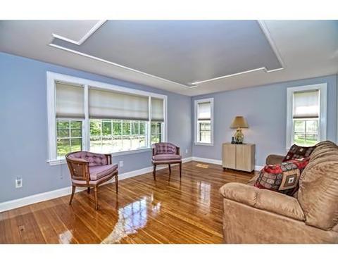 24 Everett St, Norfolk, MA 02056 photo 5