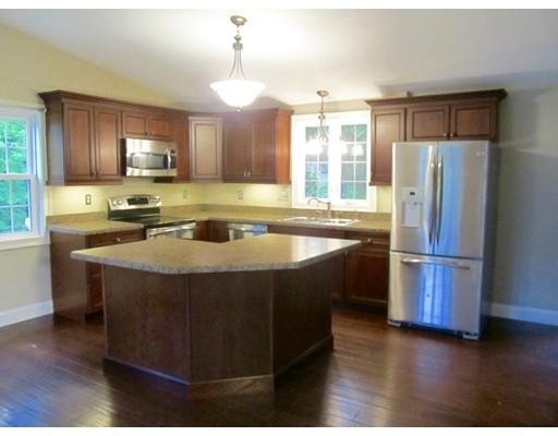 270 Murphy Ln, Chicopee, MA 01020 photo 6