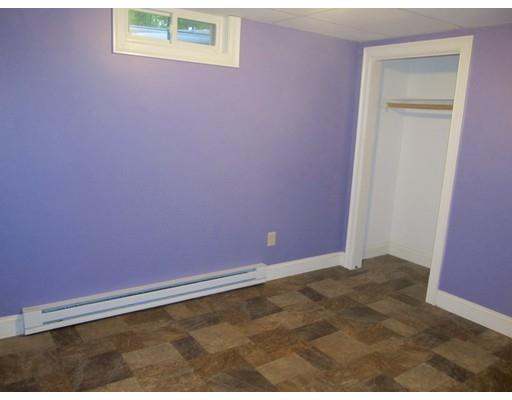 270 Murphy Ln, Chicopee, MA 01020 photo 15