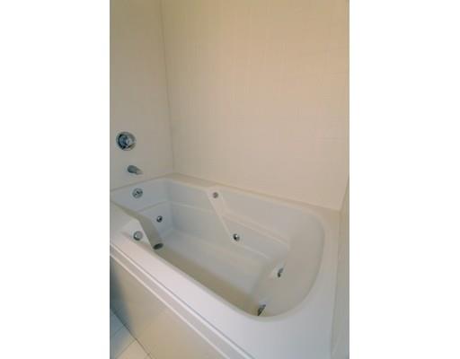 76 Pointe Rok Drive #., Worcester, MA 01604 photo 8