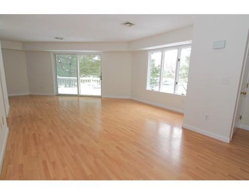 76 Pointe Rok Drive #., Worcester, MA 01604 photo 2