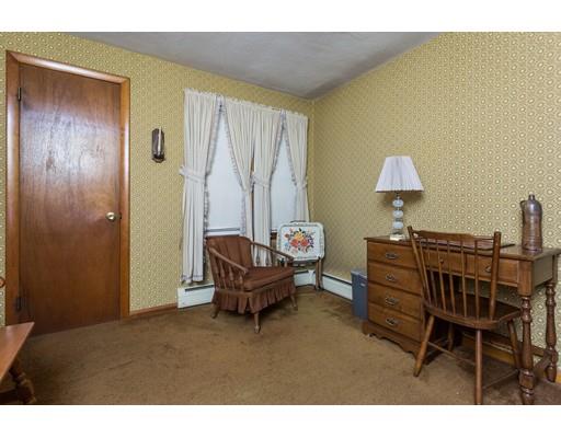 11 Sonia St, Springfield, MA 01119 photo 12