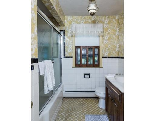 11 Sonia St, Springfield, MA 01119 photo 13