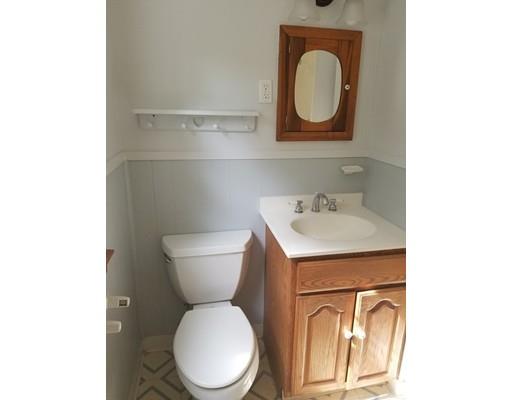 31 Duggan Cir, Springfield, MA 01119 photo 12