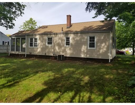 31 Duggan Cir, Springfield, MA 01119 photo 2