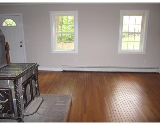 22 Asylum St, Mendon, MA 01756 photo 23