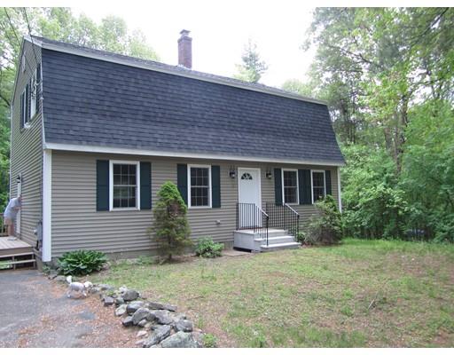 22 Asylum St, Mendon, MA 01756 photo 1
