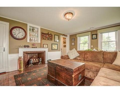 96 Central St, Berlin, MA 01503 photo 9
