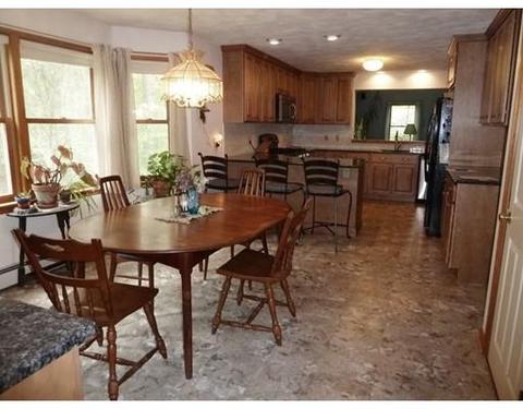 415 River St, Dunstable, MA 01827 photo 3