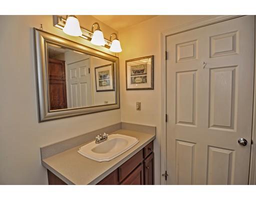 3 Bartlett Pl, Walpole, MA 02081 photo 20