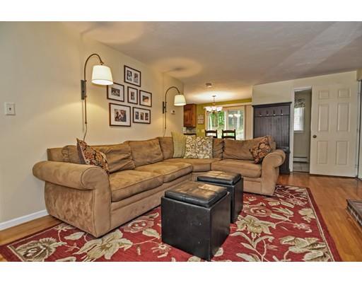 3 Bartlett Pl, Walpole, MA 02081 photo 9