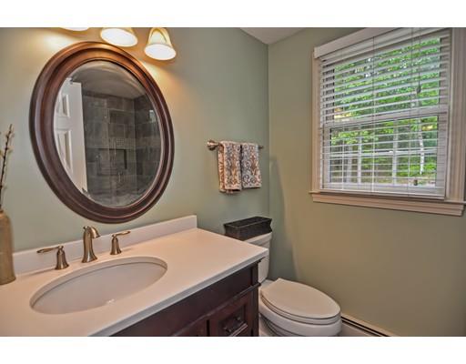3 Bartlett Pl, Walpole, MA 02081 photo 22