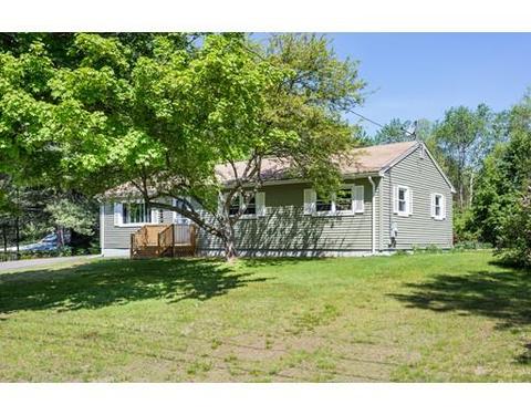 59 Division St, Easthampton, MA 01027 photo 2