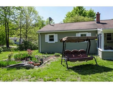 59 Division St, Easthampton, MA 01027 photo 5