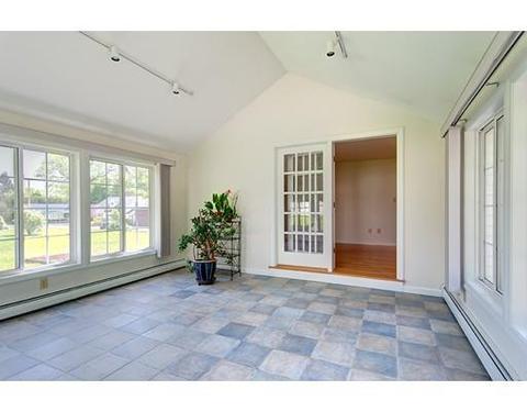 22 Union St, Barre, MA 01005 photo 12
