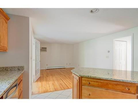 22 Union St, Barre, MA 01005 photo 9