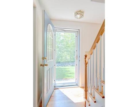 22 Union St, Barre, MA 01005 photo 3