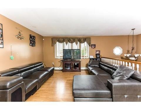 195 Langley St, Fall River, MA 02720 photo 4