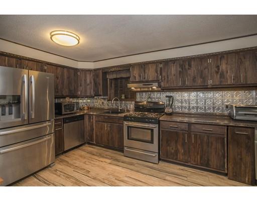 372 Norman St, Fall River, MA 02721 photo 9