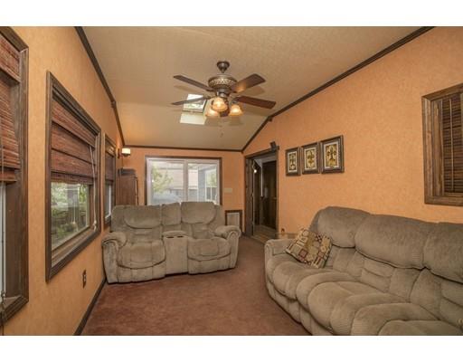 372 Norman St, Fall River, MA 02721 photo 7