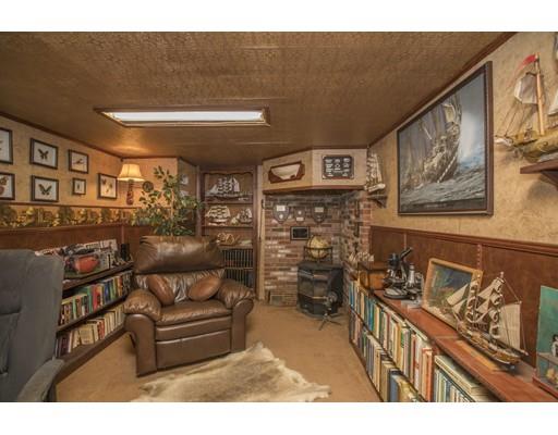 372 Norman St, Fall River, MA 02721 photo 22