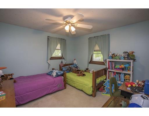 372 Norman St, Fall River, MA 02721 photo 15