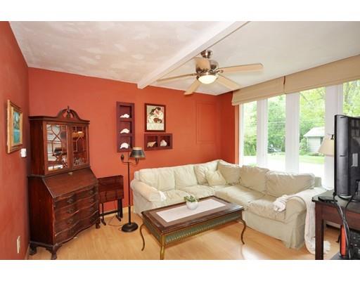 14 Tuttle Dr, Acton, MA 01720 photo 8